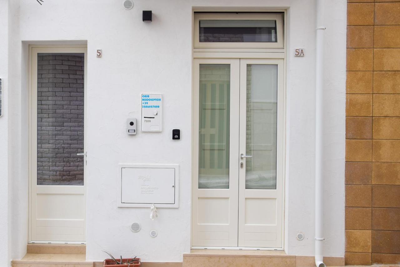 Ferienwohnung Casa Rodolovich Locazione Breve Polignano a Mare Exterior foto