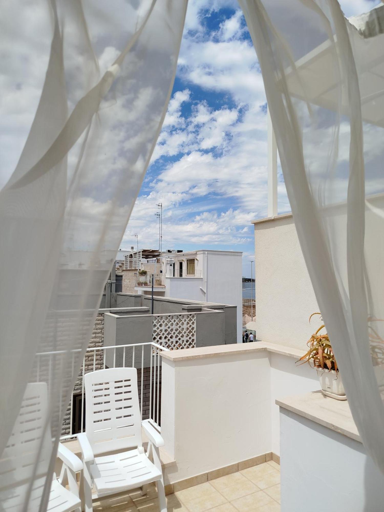 Ferienwohnung Casa Rodolovich Locazione Breve Polignano a Mare Exterior foto